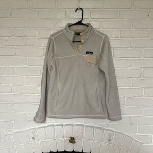 Women’s Patagonia sweater off white size medium